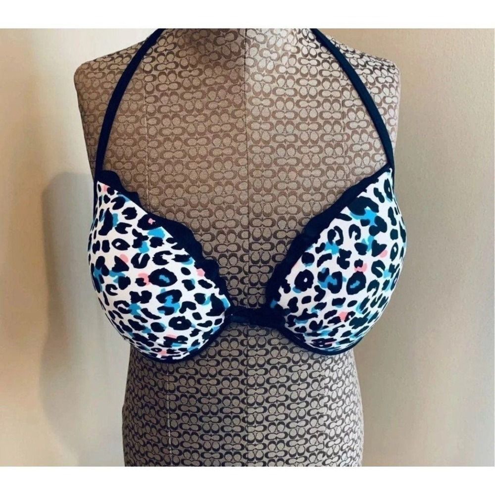 Swimsuit - Picture 5 of 11